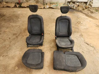 Used car seats for hyundai i20 2010 model