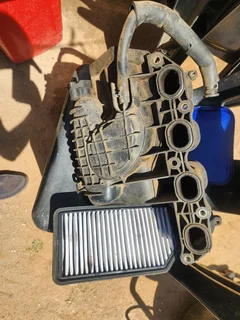 Hyundai i20 g4fc petrol 1.6 engine and gearbox for sale.