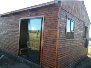5mx8 Wendy house for sale
