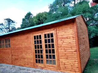 8mx10 log cabin