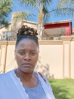 I'm professional domestic worker and I'm ready to start immediately