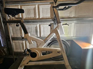 Hs fitness bike