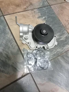 Jeep spares new and used waterpumps and thermostats