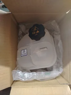 Jeep spares new and used waterpumps and thermostats