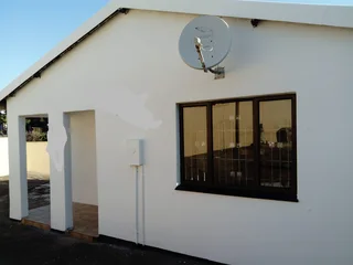 House - Ad posted by Thandeka