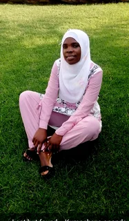 I am Esnart Malawian experience house keeper.