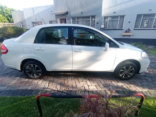 2012 Nissan Tiida 1.6 manual transmission for R69.999 Bargain