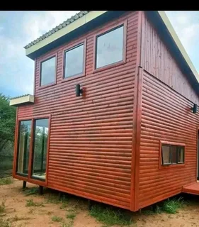 Elton Wendy's and Log Cabin