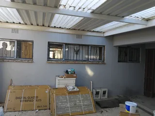 Aluminium manufacturing and installation