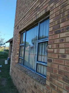 Aluminium manufacturing and installation