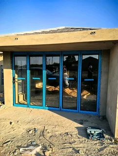 Aluminium doors and windows service