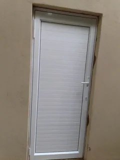 Aluminium doors and windows service