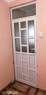 Aluminium doors and windows service