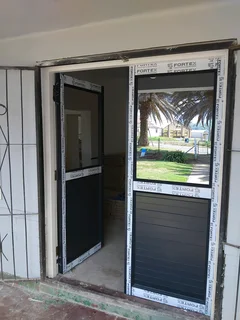 Aluminium doors and windows service