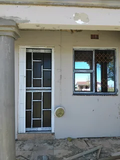 Aluminium doors and windows service