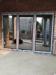 Aluminium doors and windows service