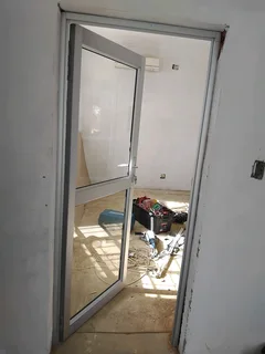 Aluminium doors and windows service