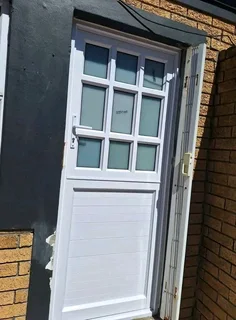 Aluminium doors and windows service