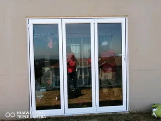 Aluminium doors and windows service