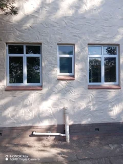 Aluminium doors and windows service