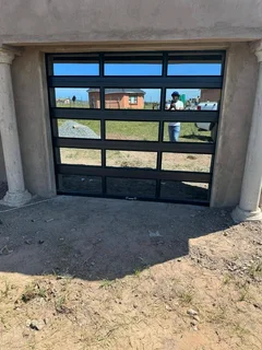 Aluminium doors and windows service