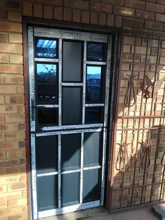 Aluminium doors and windows service