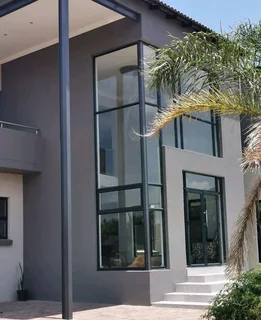 Aluminium doors and windows service