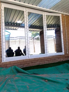 Aluminium doors and windows service