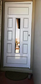 Aluminium doors and windows service