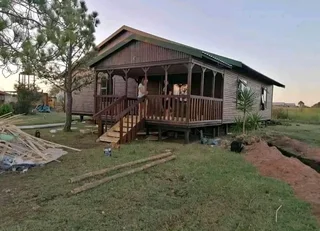 Phillip Log Homes Construction Company: &#43;27687776102