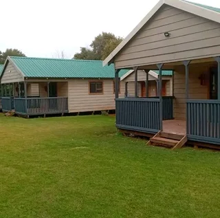 Phillip Log Homes Construction Company: &#43;27687776102