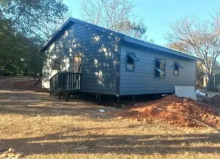 Phillip Log Homes Construction Company: &#43;27687776102