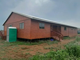 Phillip Wendy's: +27687776102