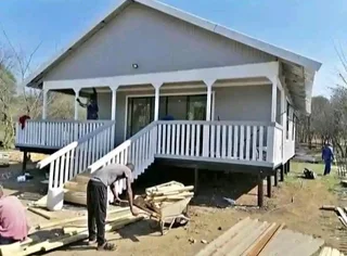 Phillip Wendy&#39;s: &#43;27687776102