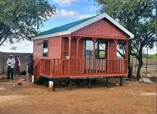 Phillip Wendy&#39;s: &#43;27687776102