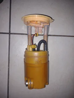 Mercedes benz A170 petrol pump