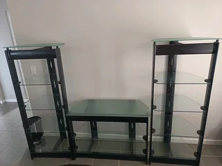 Glass wall unit
