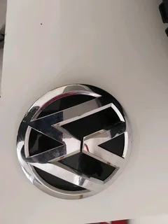 Golf 7 jetta front grill badge OEM
