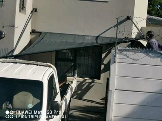 We do differents SHADEPORTS STRUCTURES