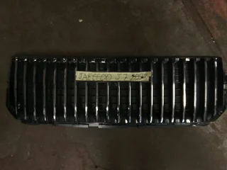 JAECCOO J7 front grill