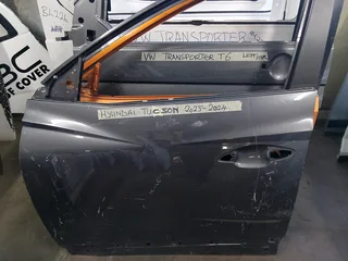 Hyundai Tucson left front door 2024/2025 model,