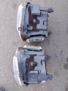 jeep renegade, both side headlighs