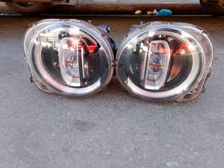 jeep renegade, both side headlighs