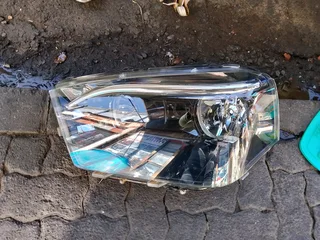 Mahindra Scorpio left headlights,