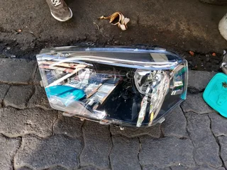 Mahindra Scorpio left headlights,