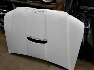 Mahindra Scorpio bonnet,