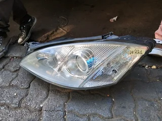 Mercedes Benz w221, left headlights,