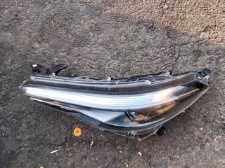 Toyota Cross left side headlight,