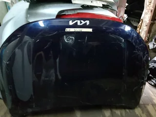 kia seltos bonnet,