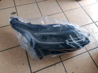 Rang Rover velar right side headlight,